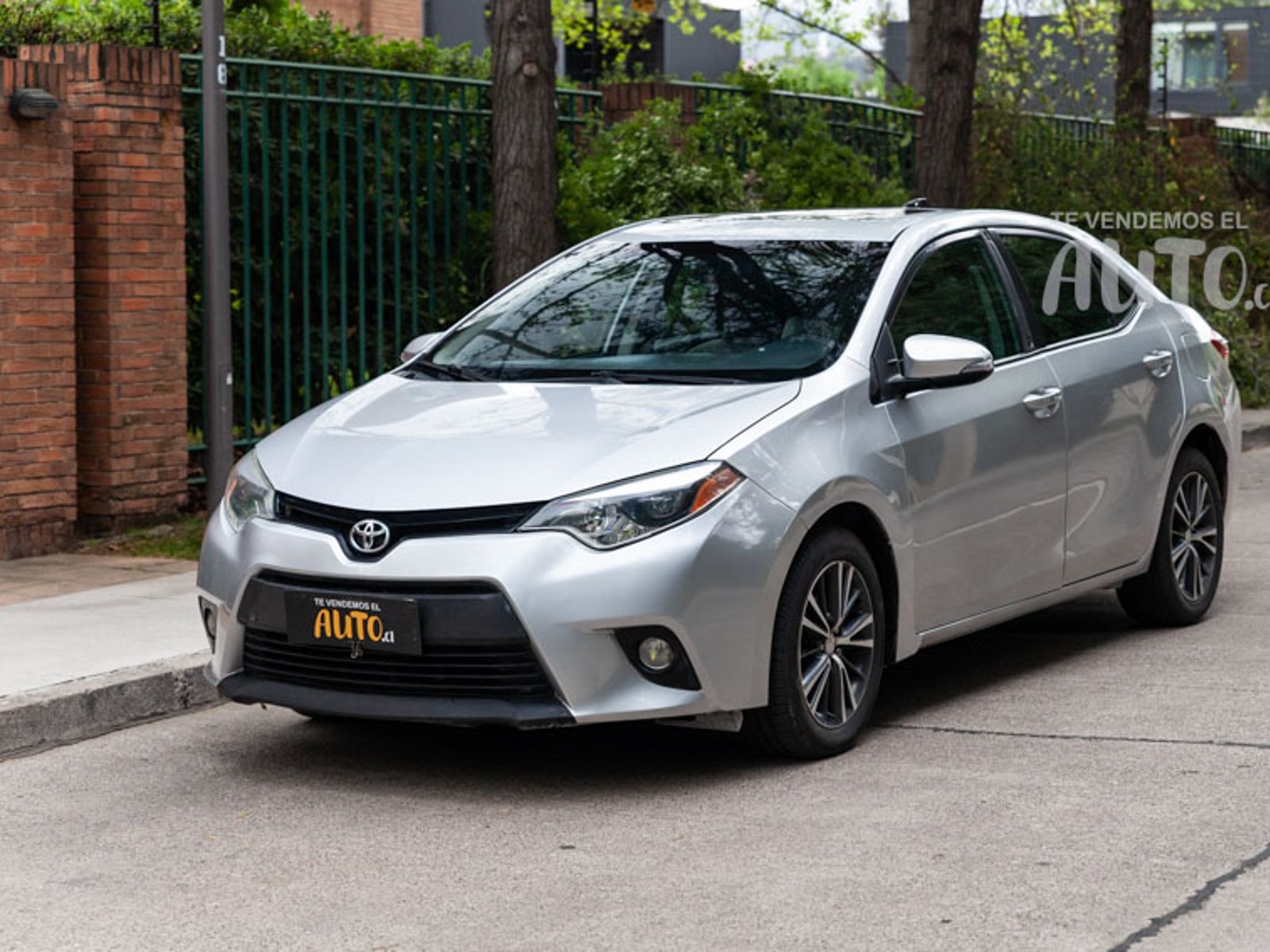 Toyota Corolla 2017 - Foto 2 de 17