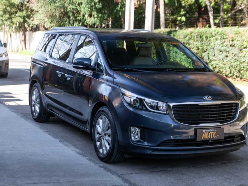 Kia Grand Carnival 2016 - Imagen 6 de 18