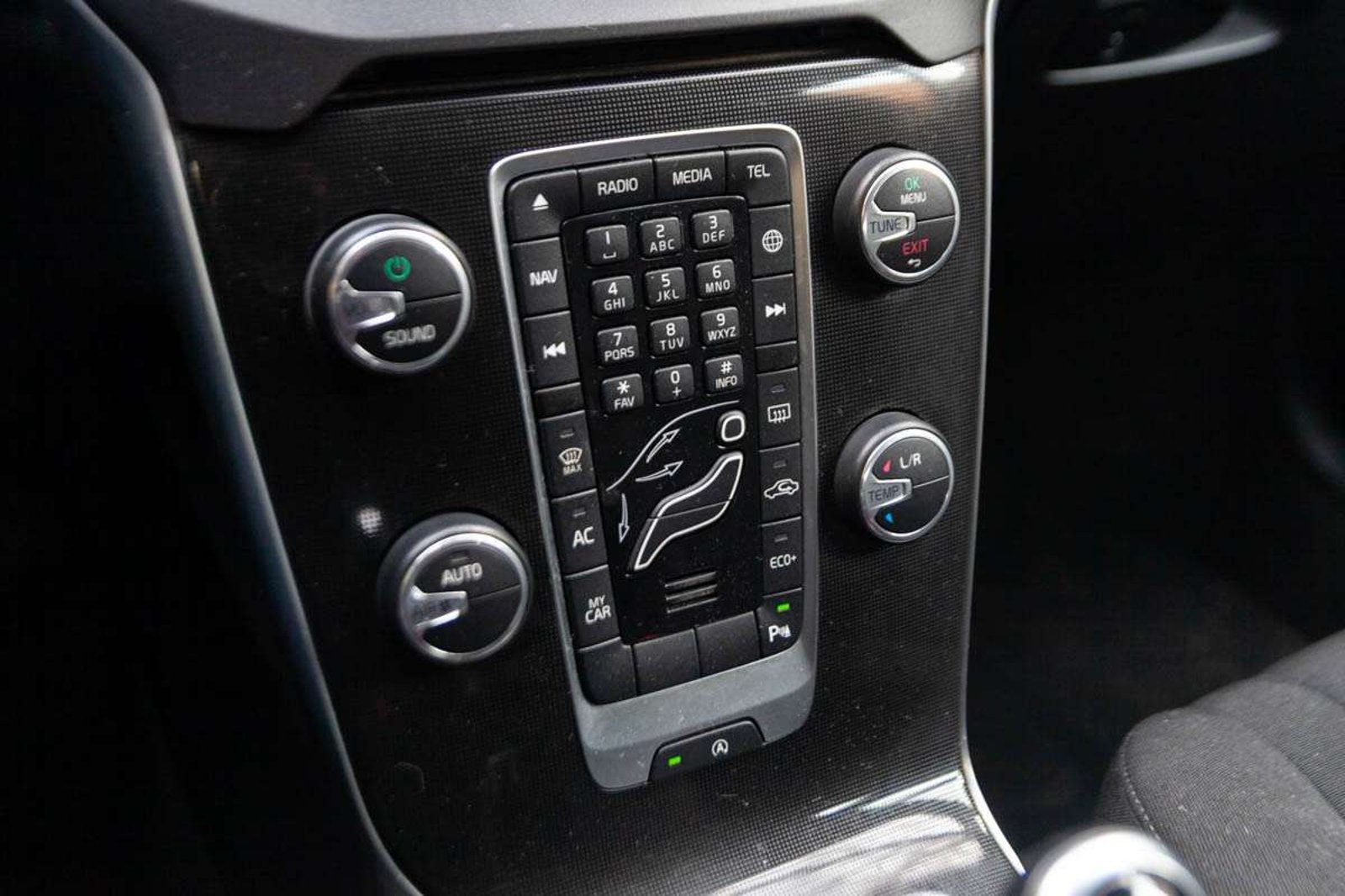 Volvo V40 2019 - Imagen 13 de 19