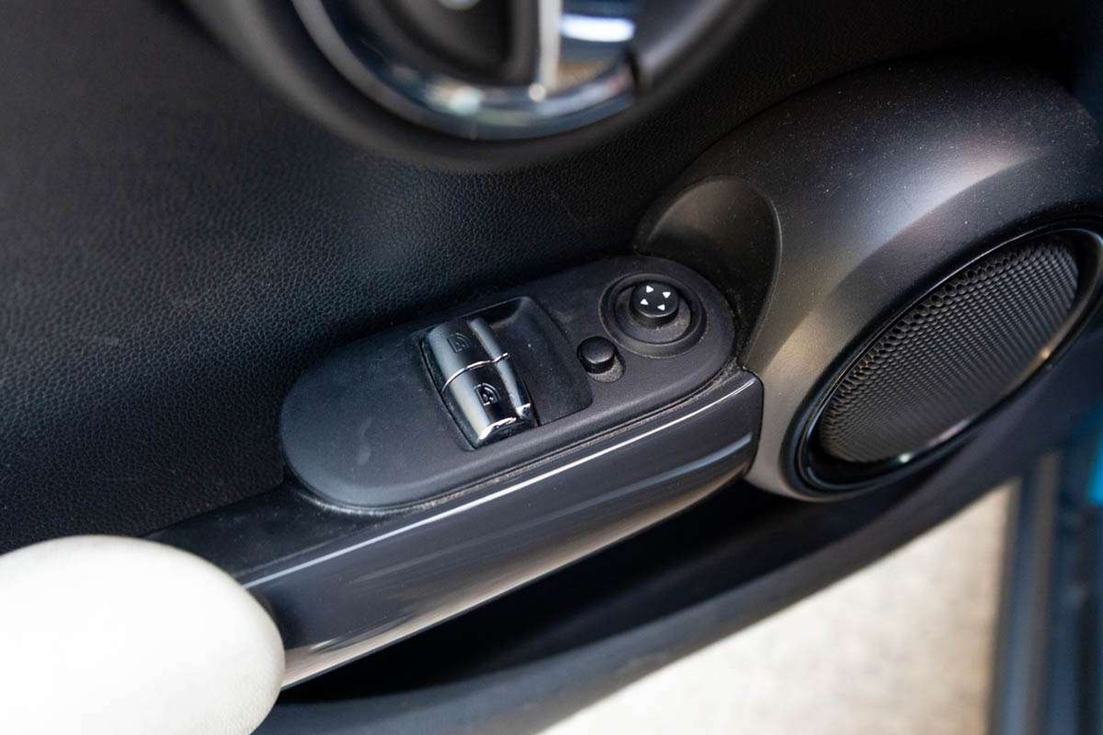 MINI Cooper 2019 - Imagen 15 de 18