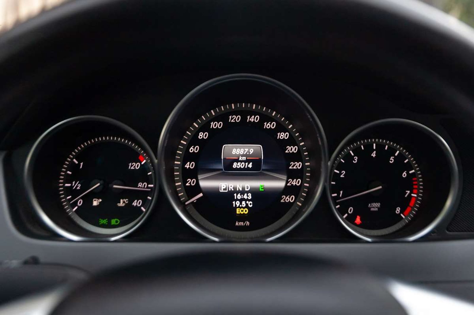 MERCEDES BENZ C200 2013 - Imagen 8 de 20