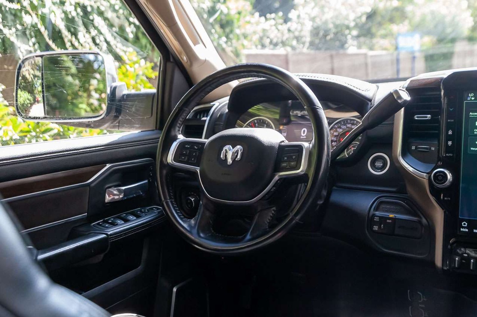 RAM 2500 2023 - Imagen 18 de 19