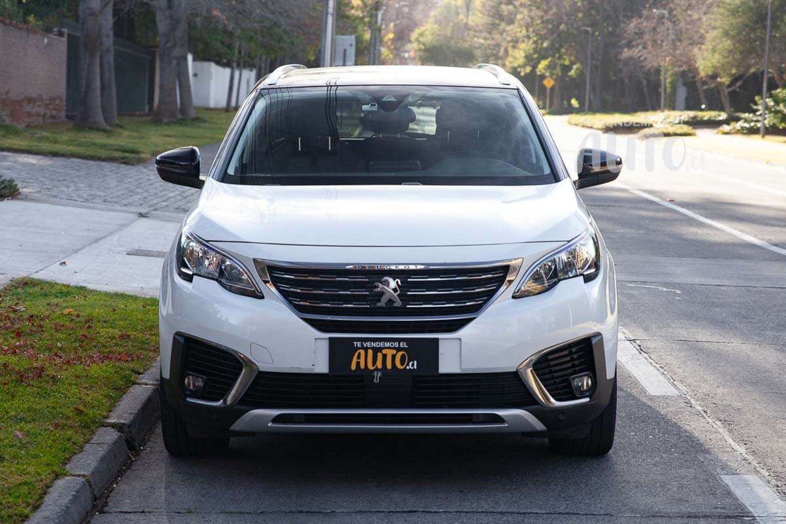 Peugeot 5008 2021