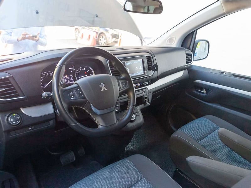 Peugeot Traveller 2024 - Imagen 8 de 20