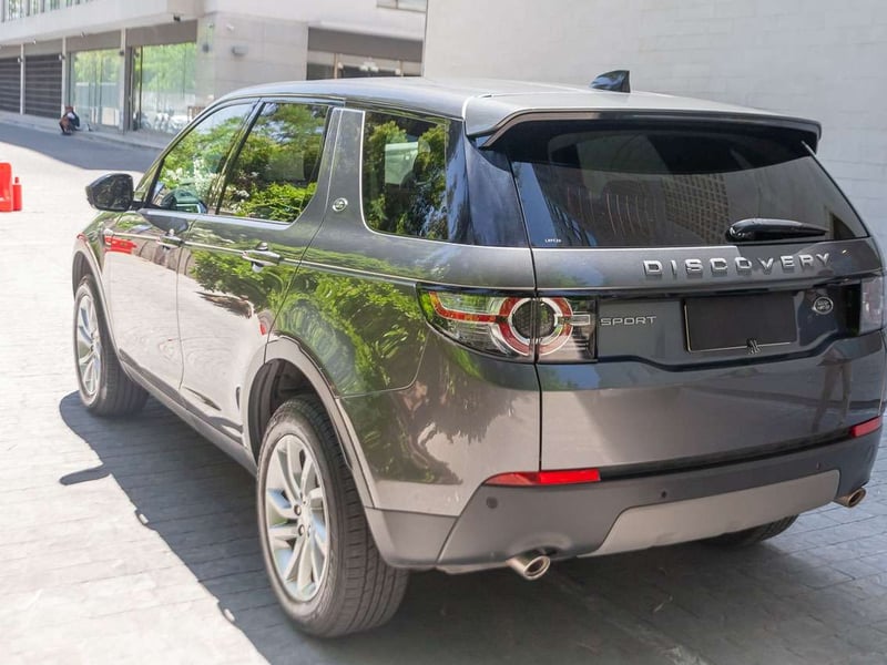 Land Rover Discovery Sport SE 2019 - Imagen 3 de 17