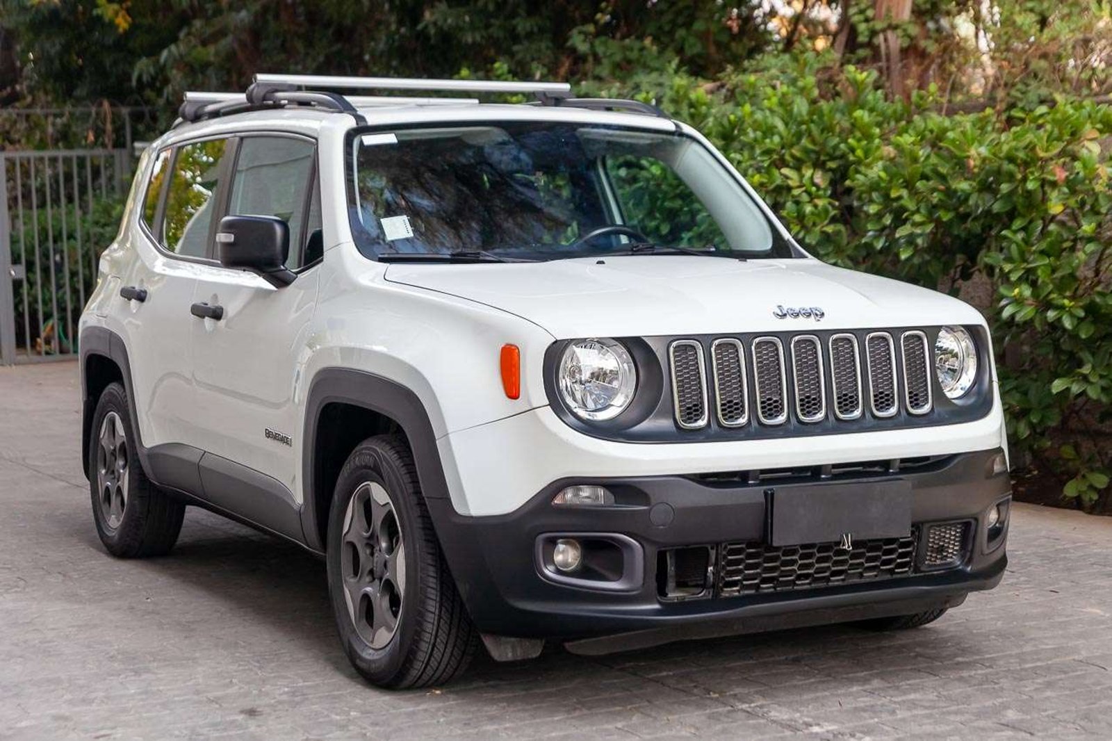 JEEP Renegade 2017 - Imagen 6 de 17