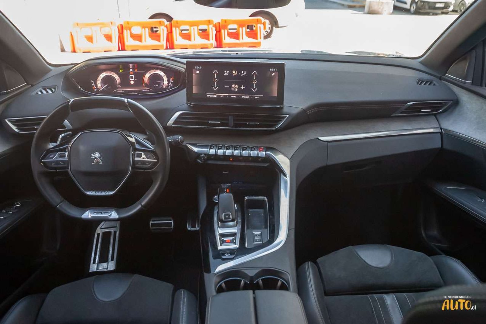 PEUGEOT 3008 2021 - Imagen 19 de 20