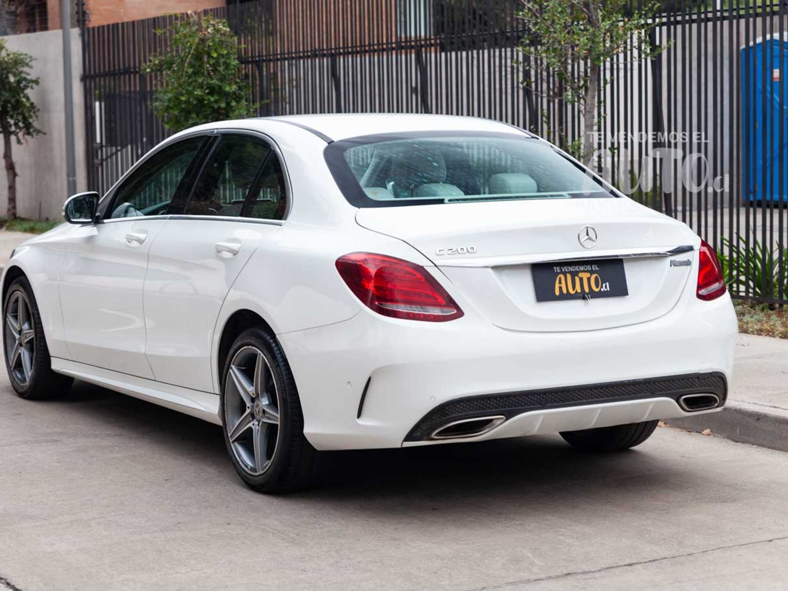 Mercedes-Benz C200 2017 - Foto 3 de 20