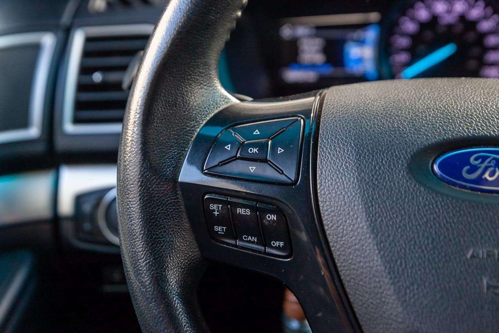 FORD Explorer 2017 - Imagen 10 de 20
