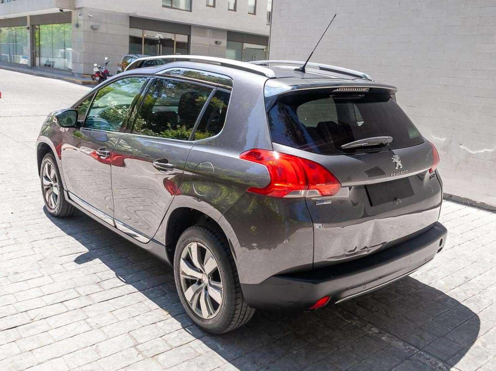 PEUGEOT 2008 2016 - Imagen 3 de 18