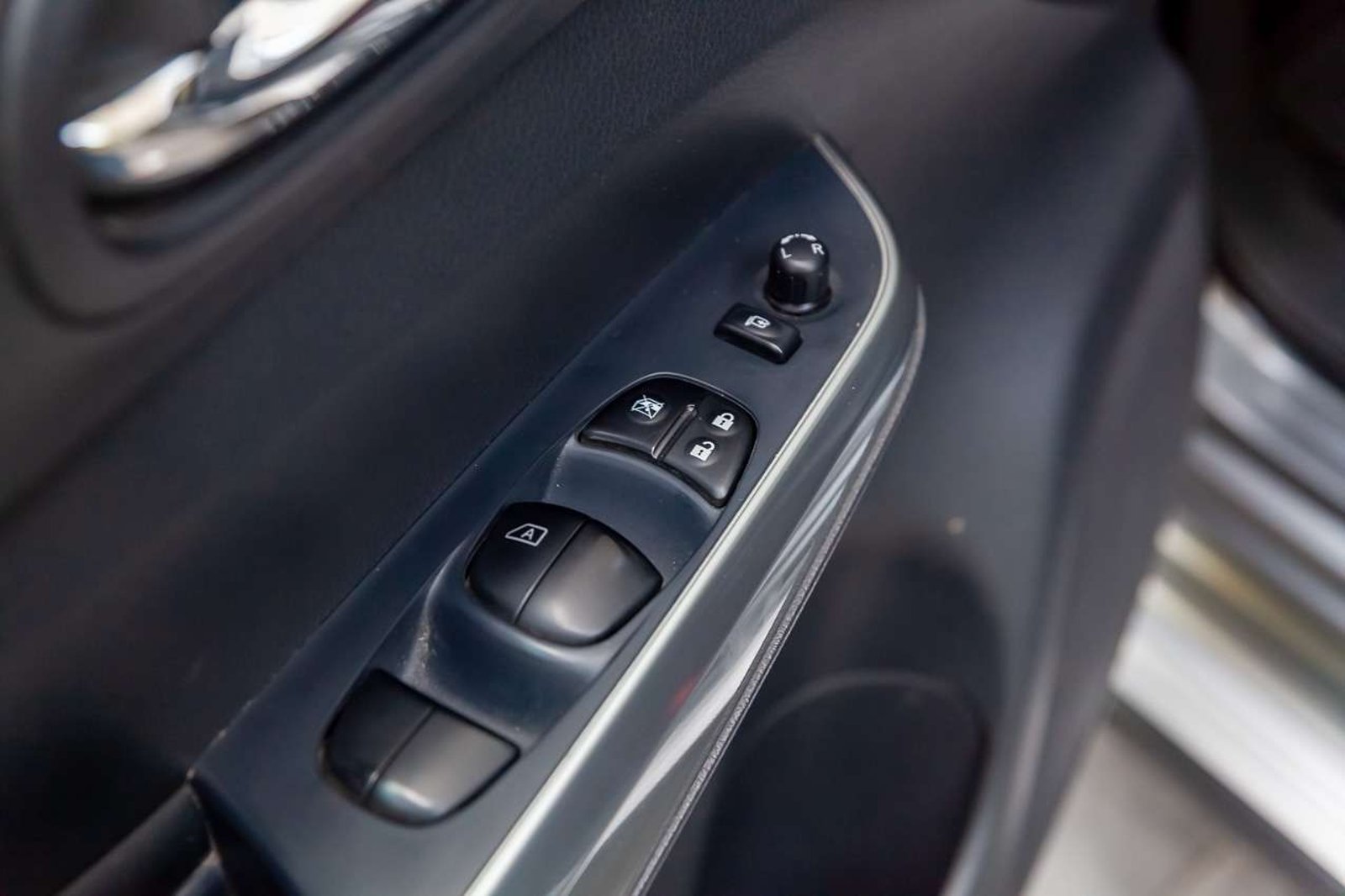 NISSAN Navara 2021 - Imagen 16 de 18