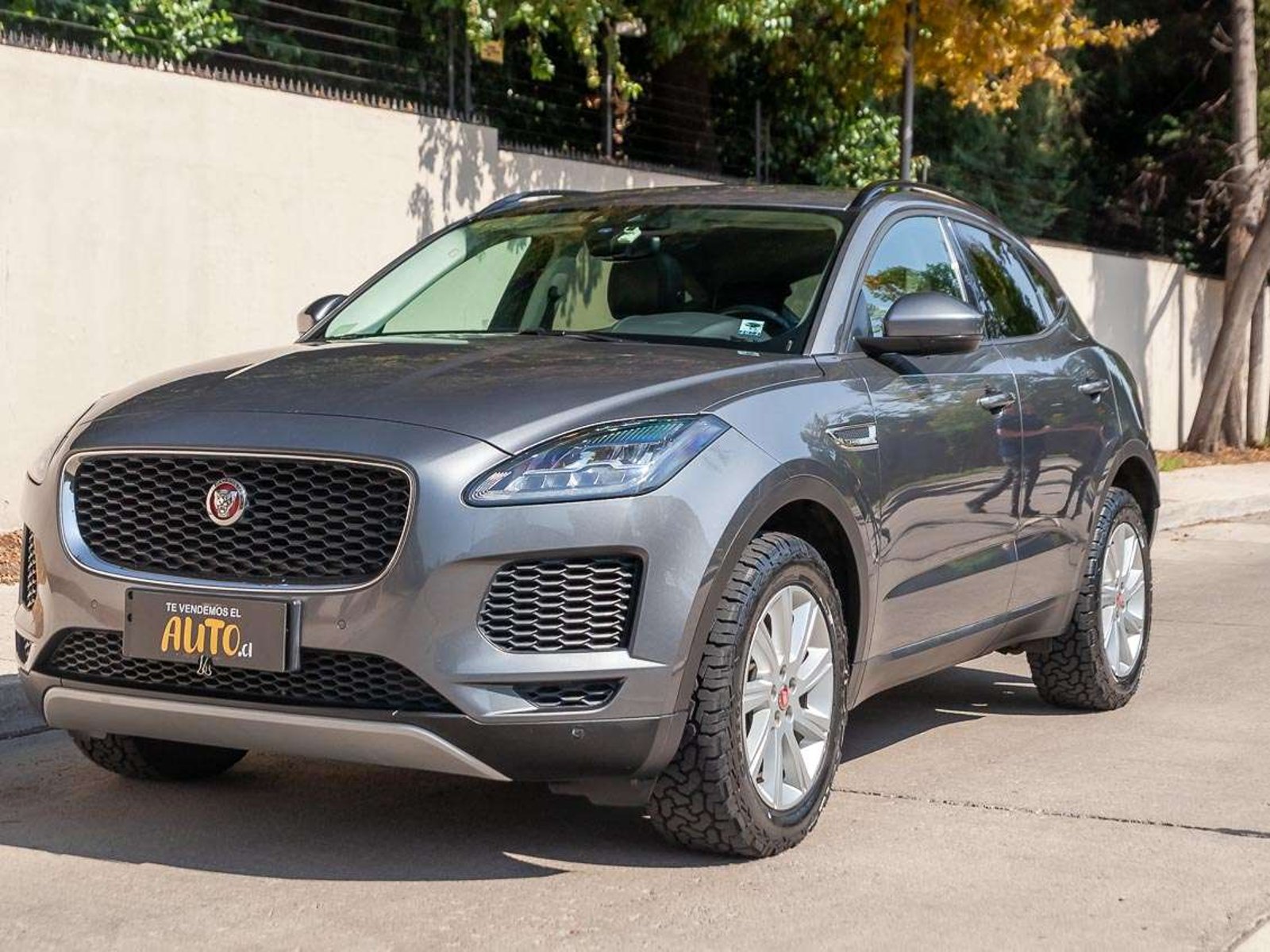 Jaguar E-Pace 2019 - Foto 2 de 17