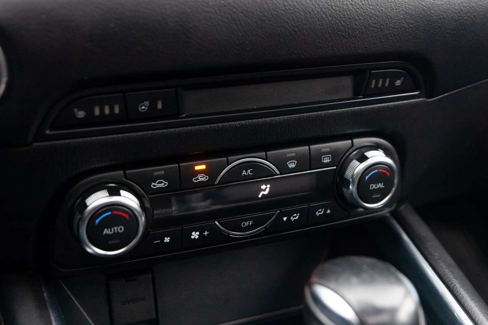 MAZDA CX5 2018 - Imagen 11 de 18
