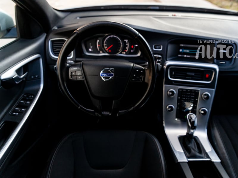 Volvo S60 2018 - Imagen 17 de 17