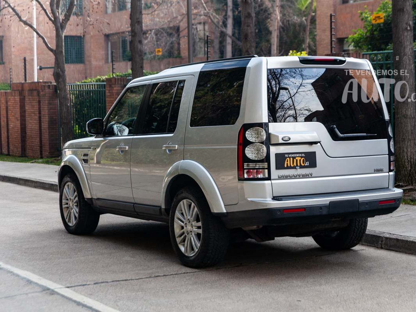 Land Rover Discovery 4 2015 - Foto 3 de 19