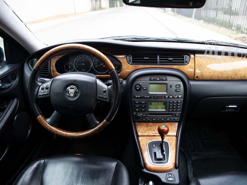 Jaguar X-Type 2009 - Imagen 16 de 18