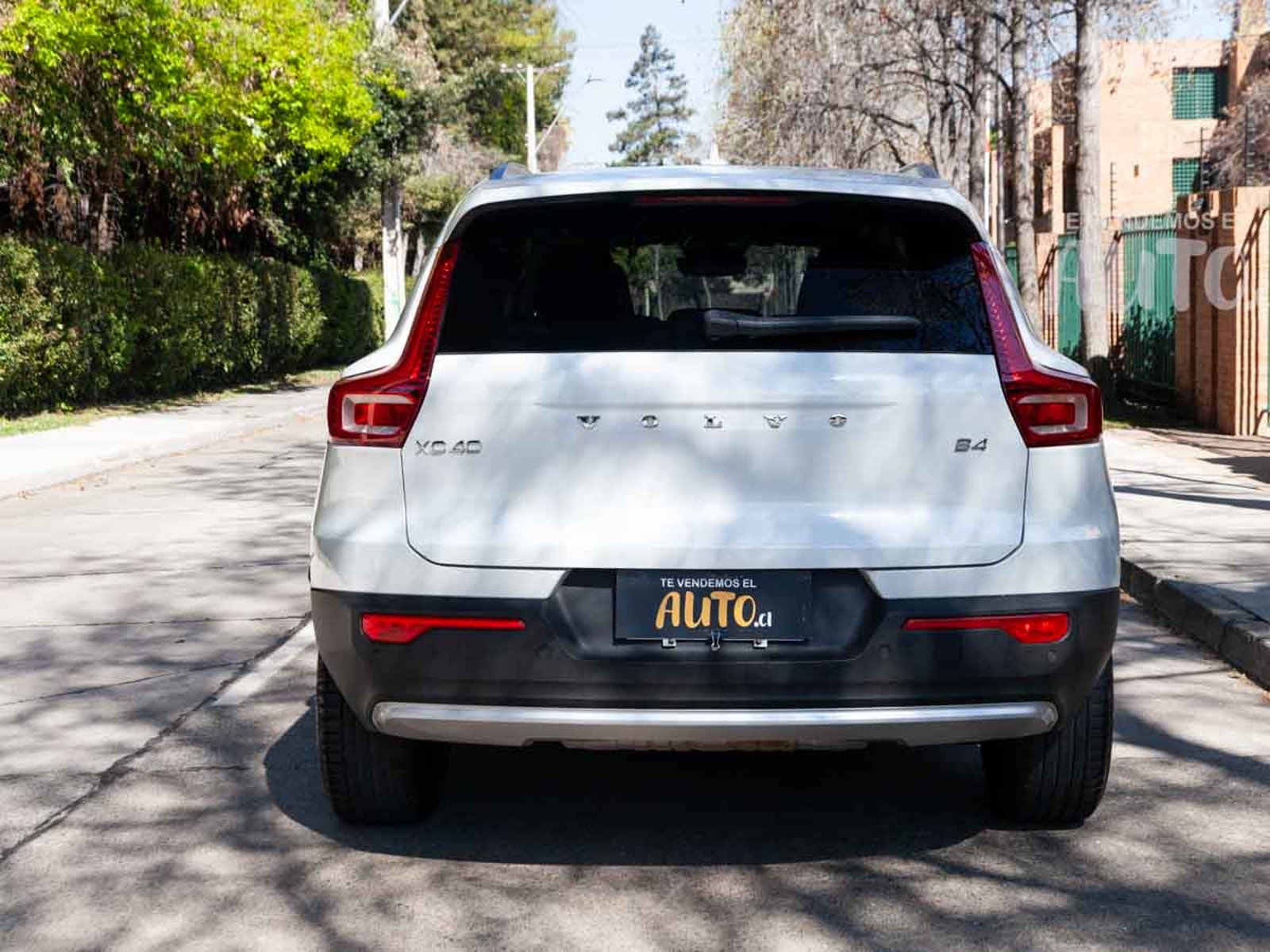 Volvo XC40 2023 - Foto 4 de 17