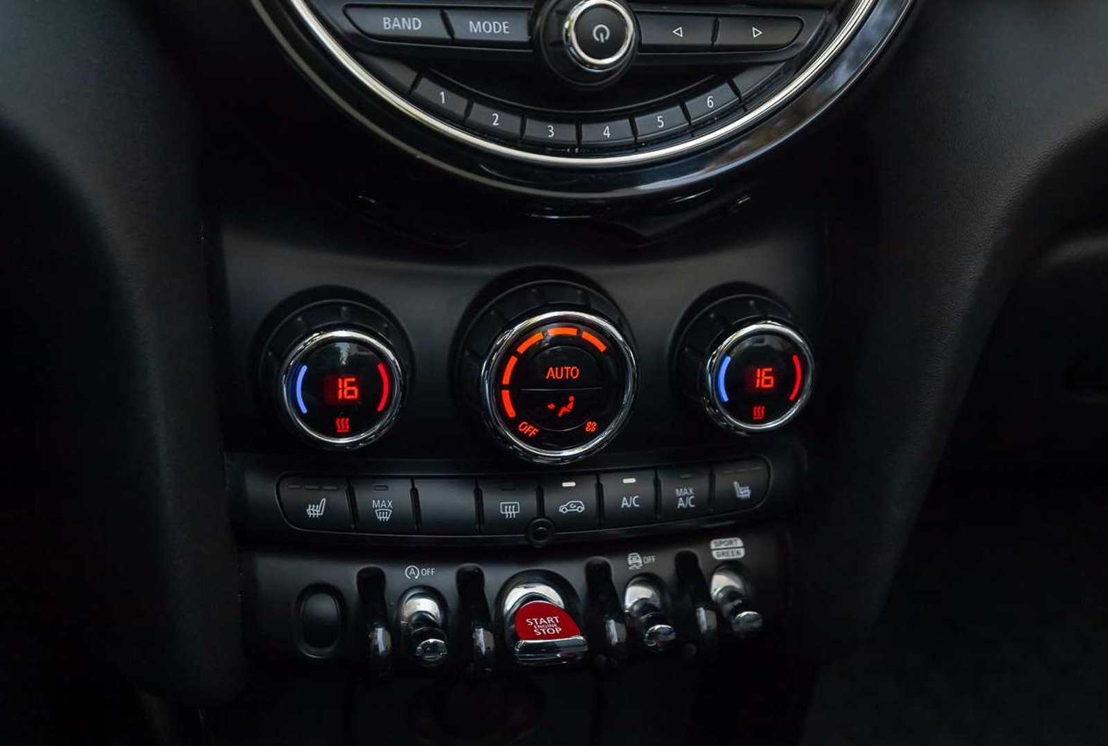 MINI Cooper S 2019 - Imagen 18 de 20