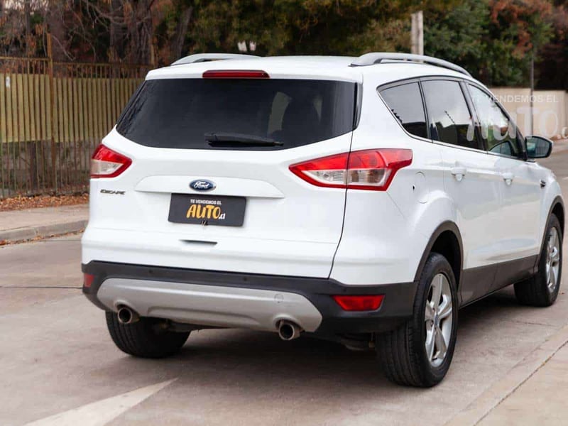 Ford Escape 2015 - Imagen 5 de 17