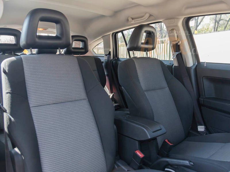 Dodge CALIBER 2008 - Imagen 7 de 14