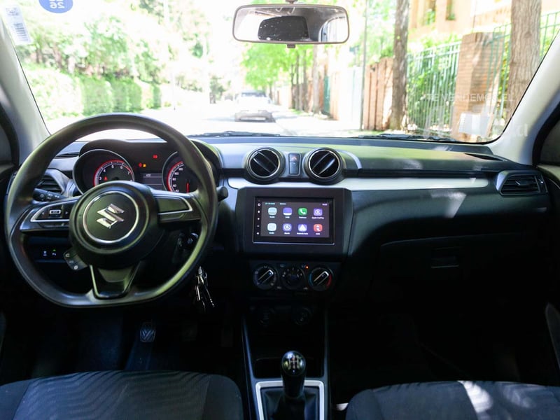 Suzuki Swift 2023 - Imagen 16 de 18
