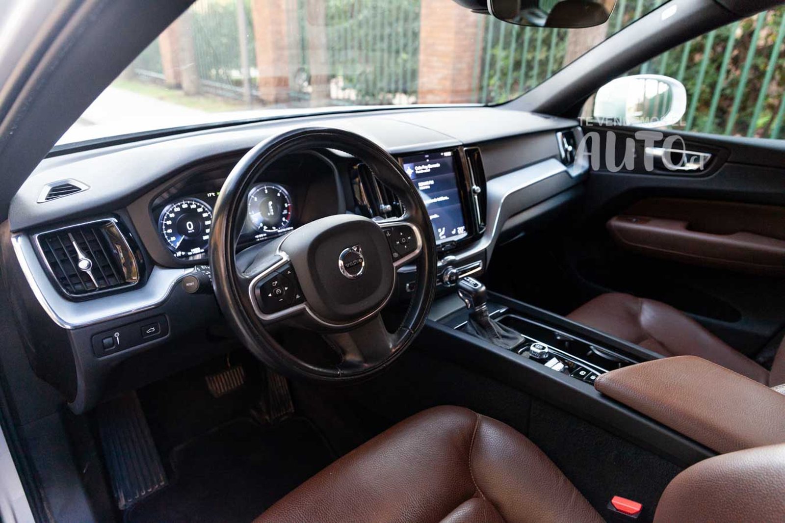 Volvo XC60 2021 - Imagen 7 de 18