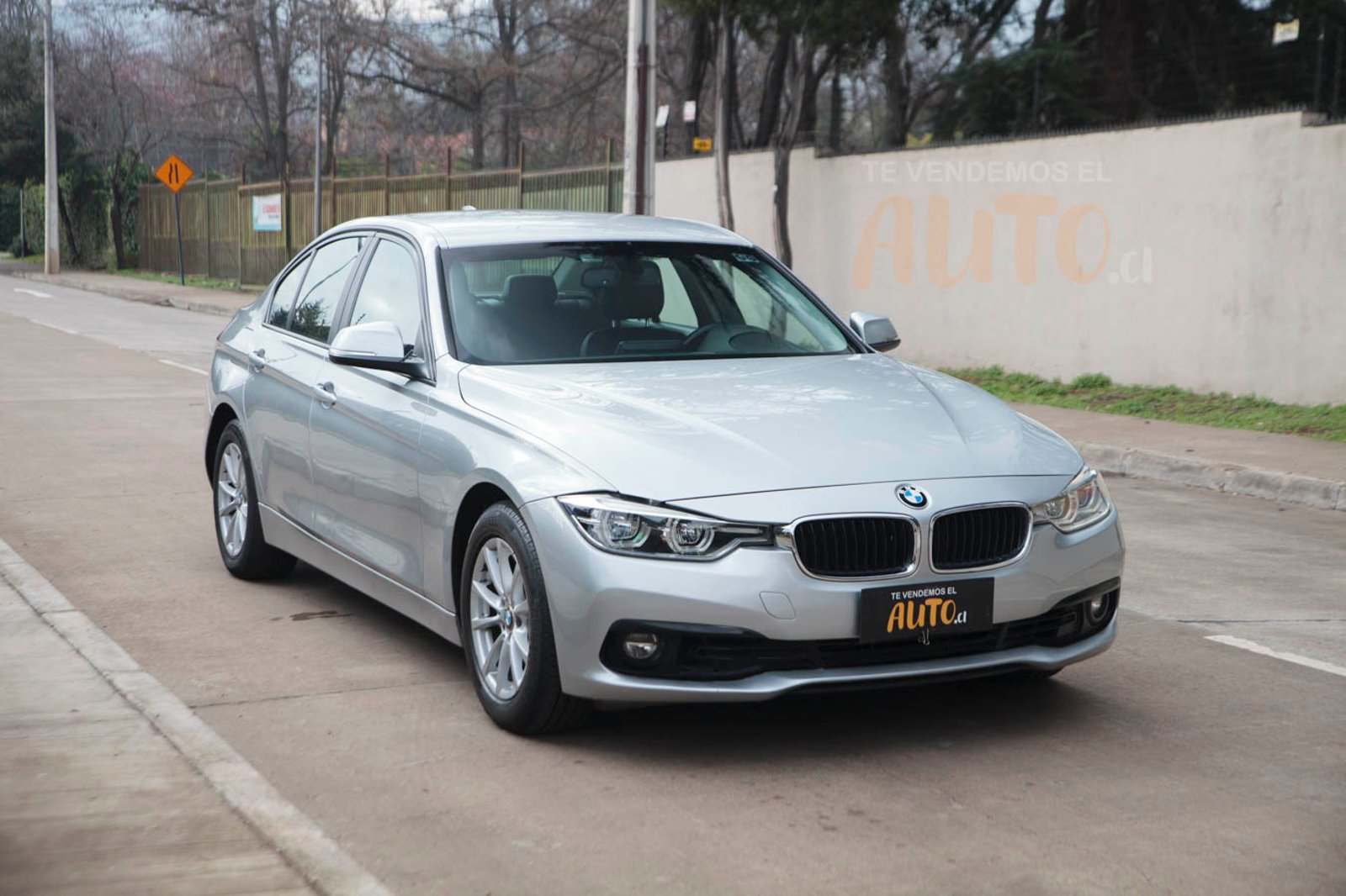 BMW 318i 2017 - Imagen 6 de 19