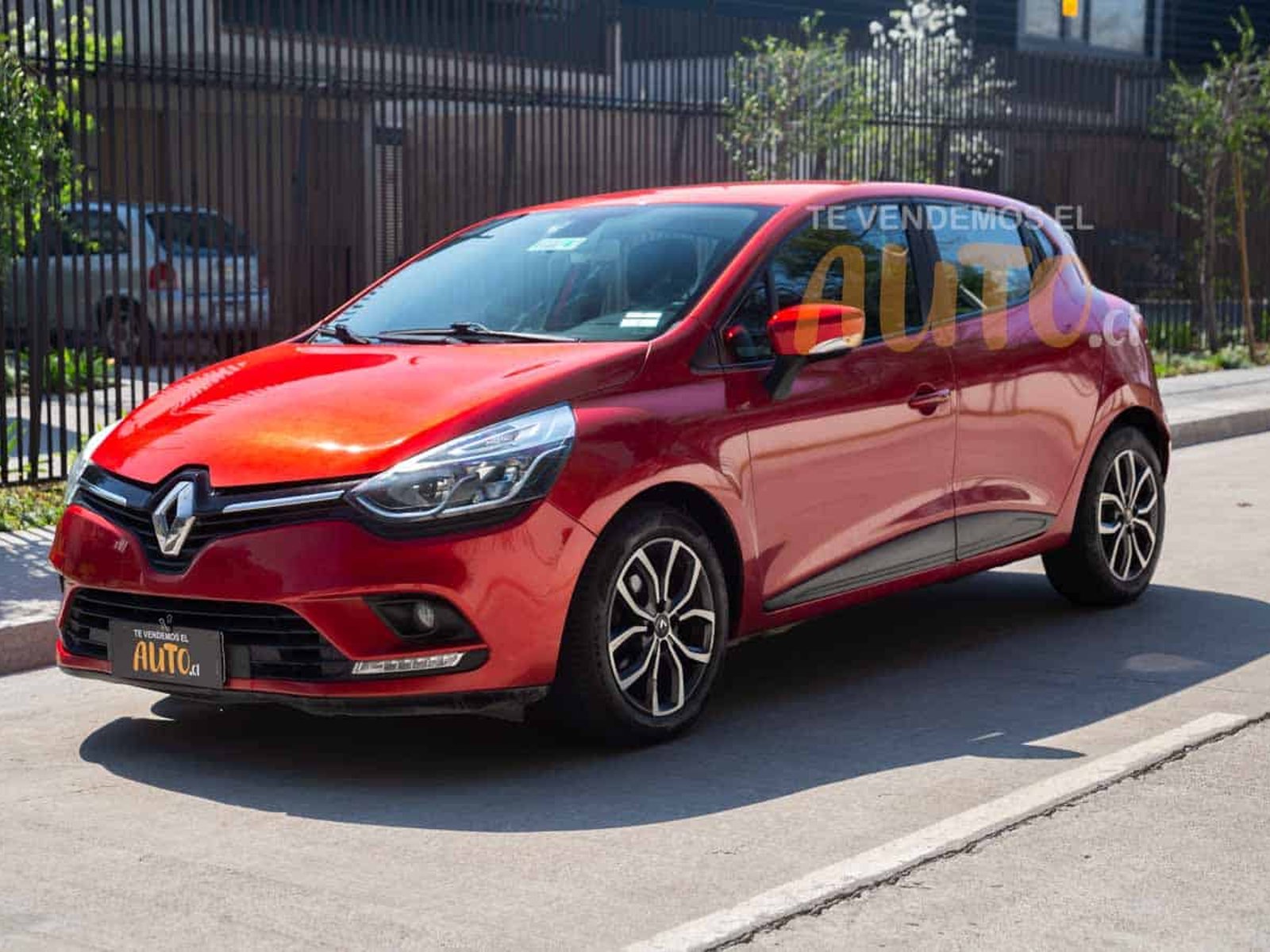 Renault Clio 2019 - Foto 3 de 20