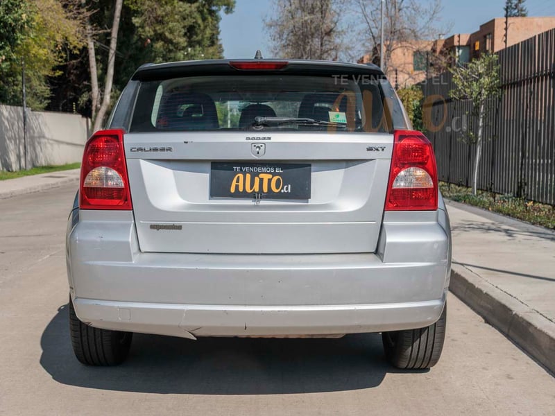Dodge CALIBER 2008 - Imagen 4 de 14