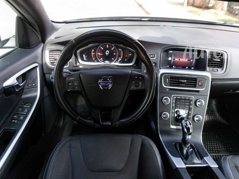 Volvo S60 2019 - Imagen 18 de 18