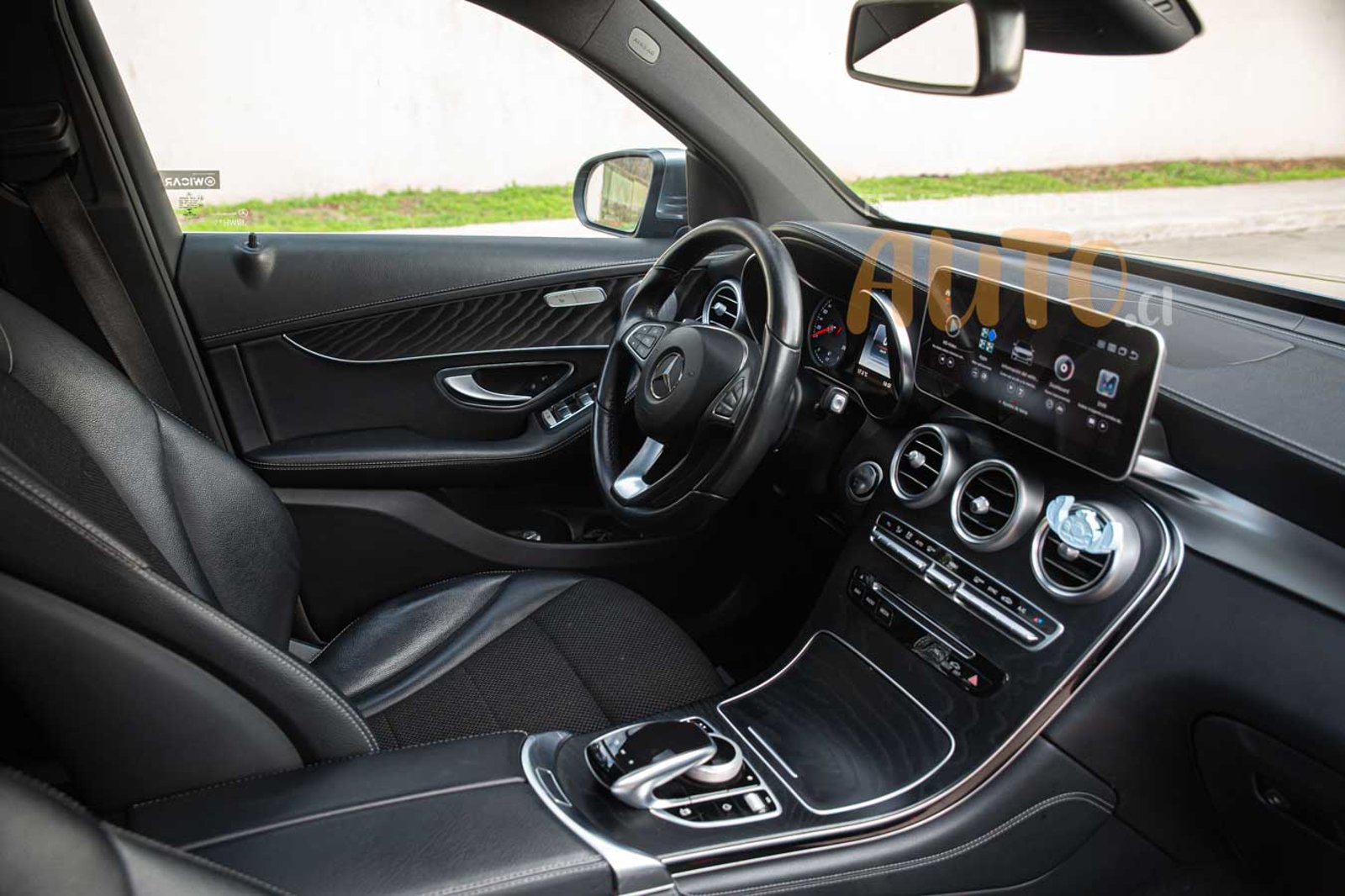 Mercedes-Benz GLC250d 2017 - Imagen 9 de 20