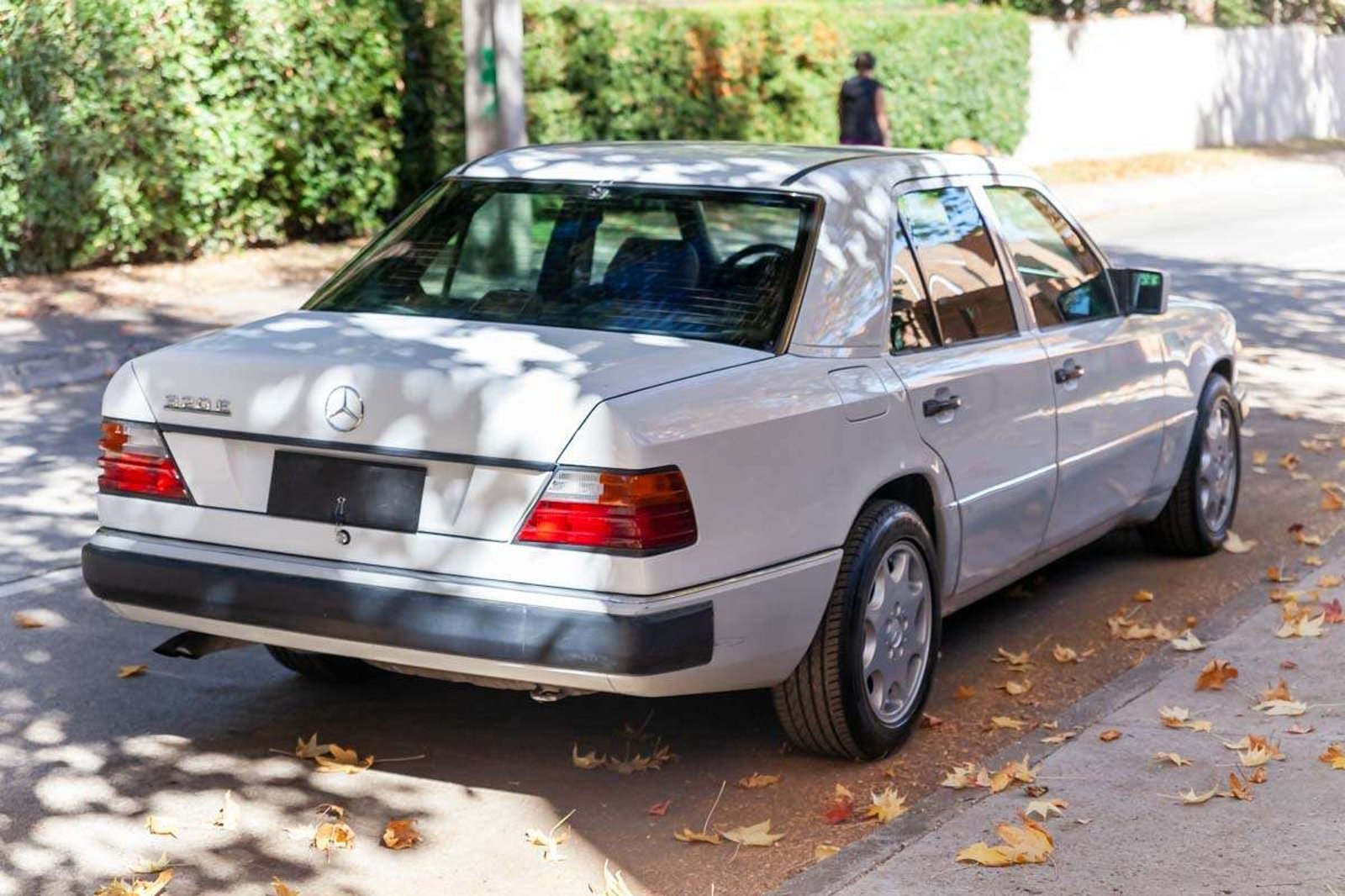 MERCEDES BENZ 320E 1993 - Imagen 5 de 17