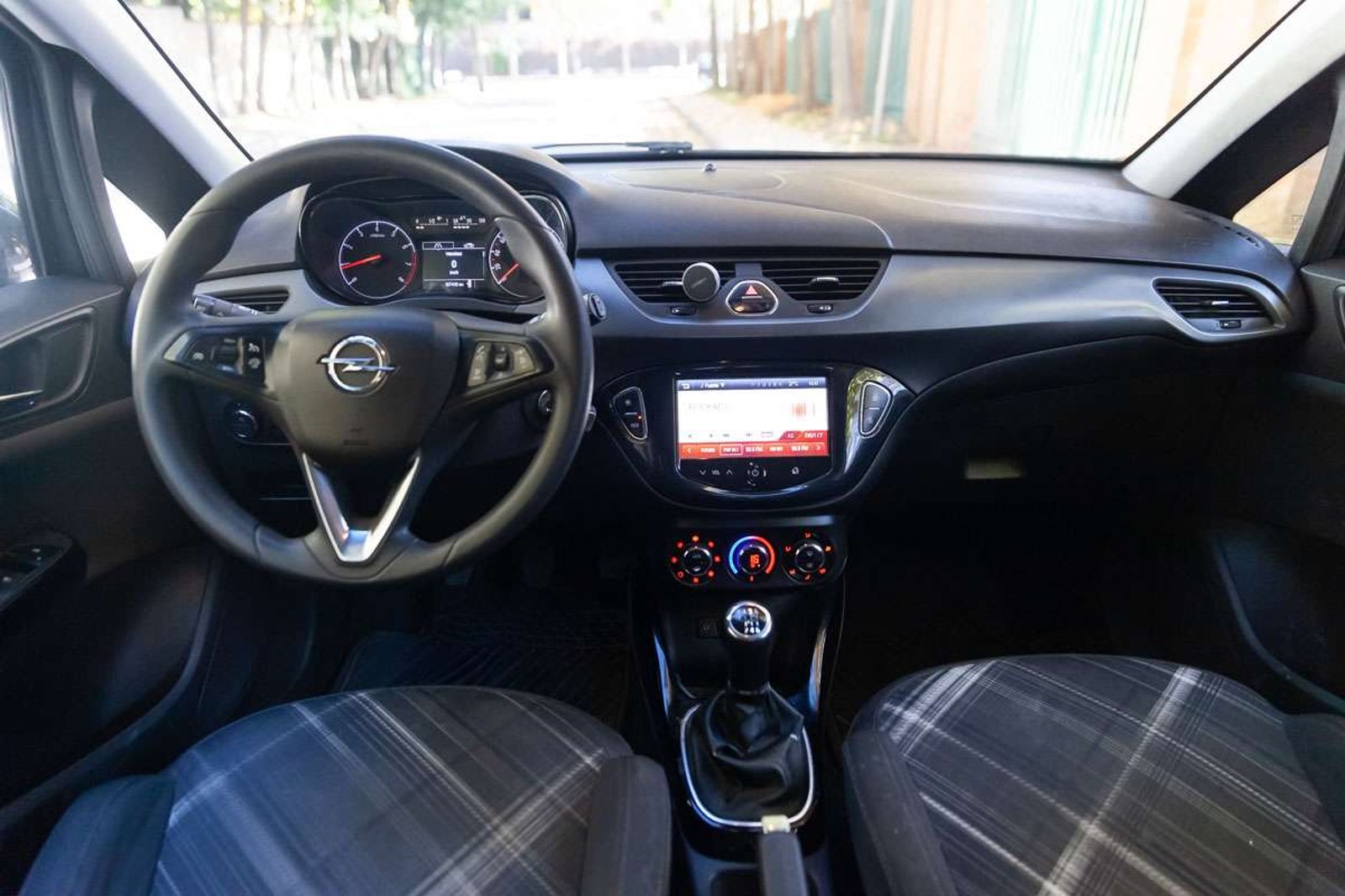 OPEL Corsa 2017 - Imagen 15 de 17