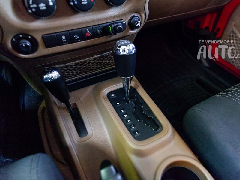 Jeep Wrangler 2012 - Imagen 14 de 17