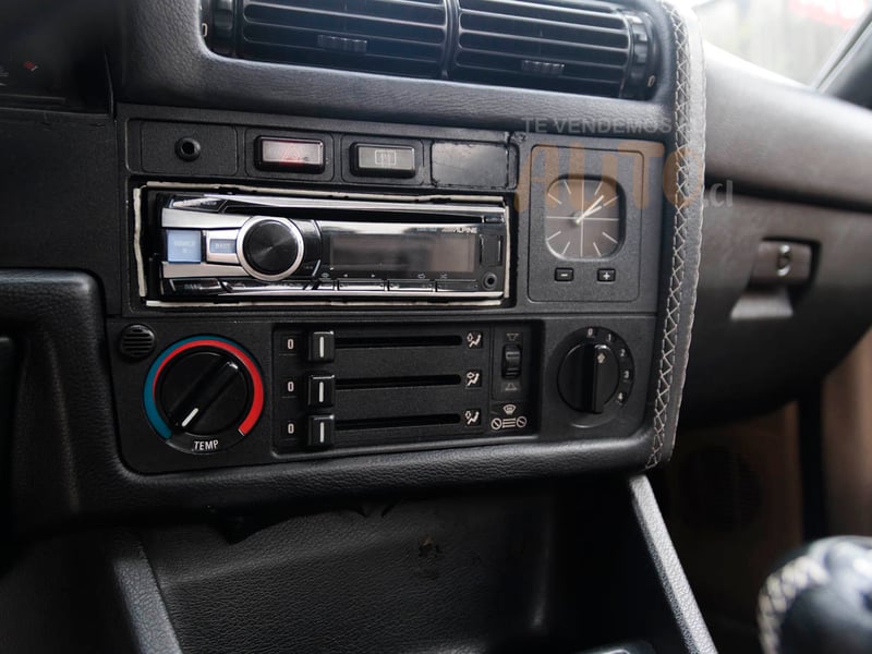BMW 316I 1990 - Imagen 9 de 14