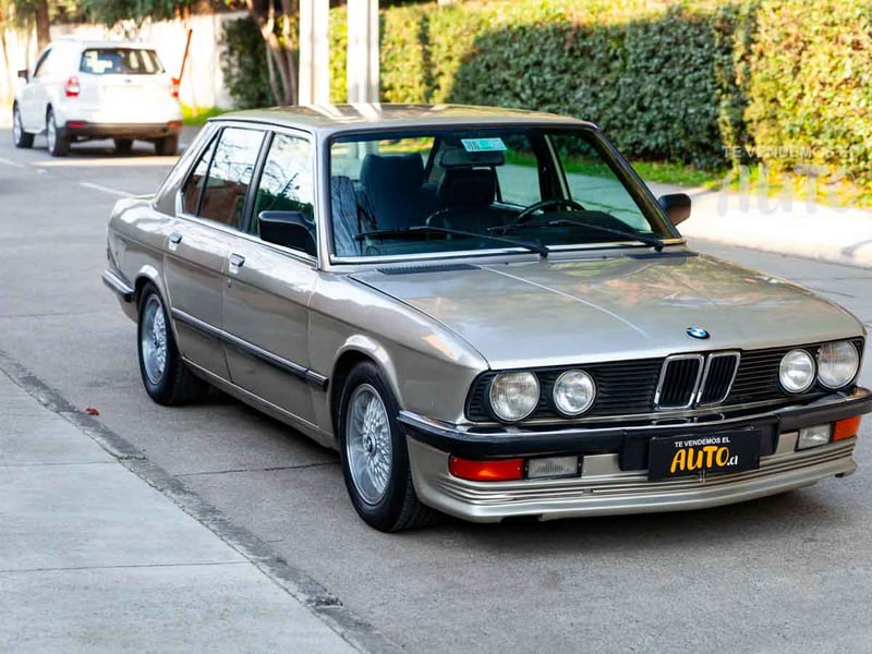 BMW 525 1985 - Imagen 6 de 14