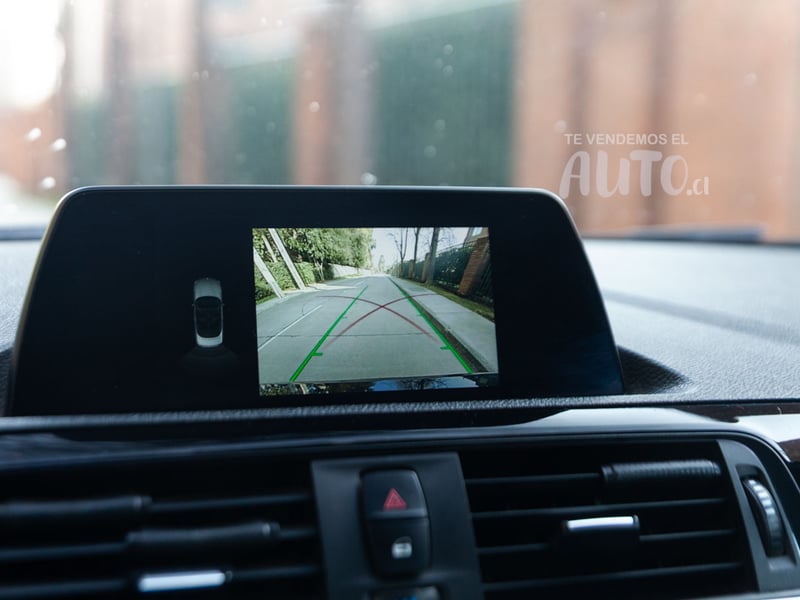 BMW 220I 2018 - Imagen 11 de 19