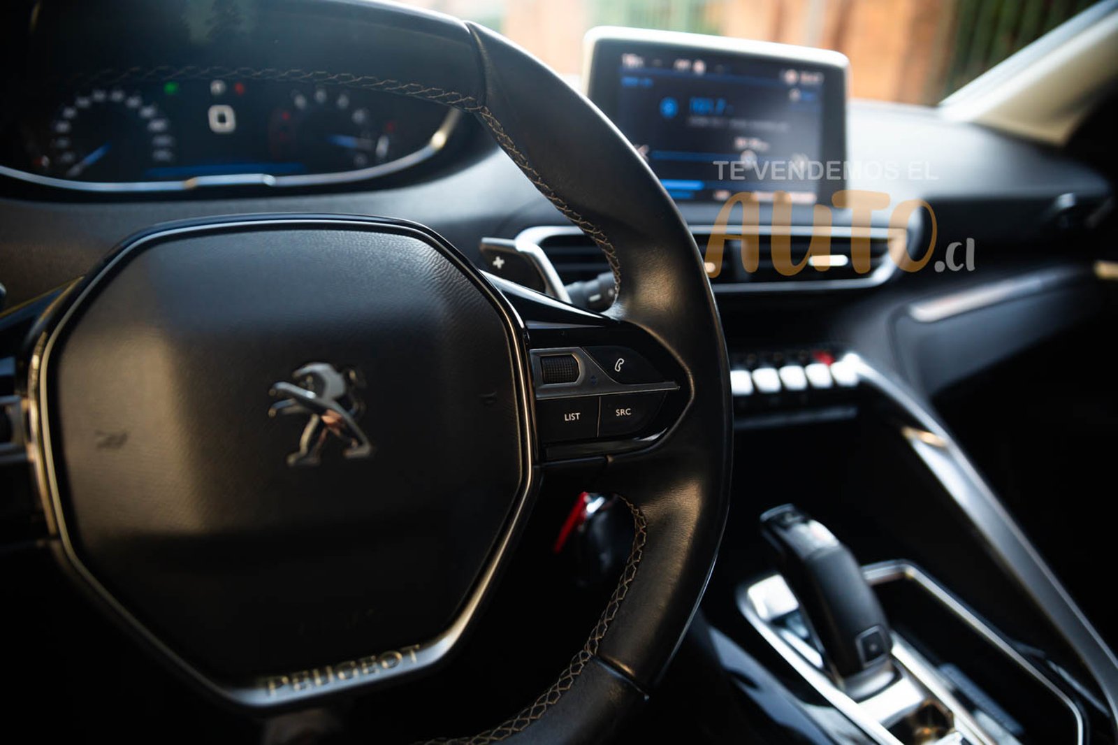 Peugeot 3008 2019 - Imagen 16 de 18