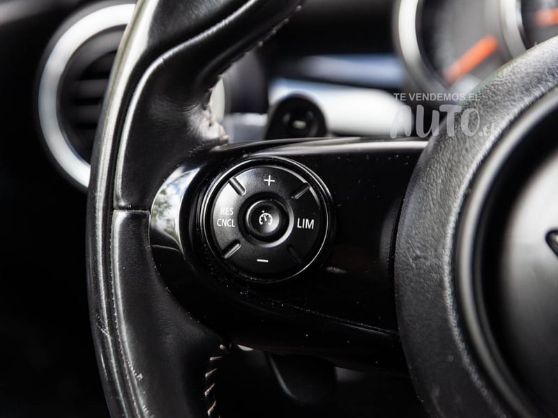 Mini Cooper S 2019 - Imagen 9 de 17