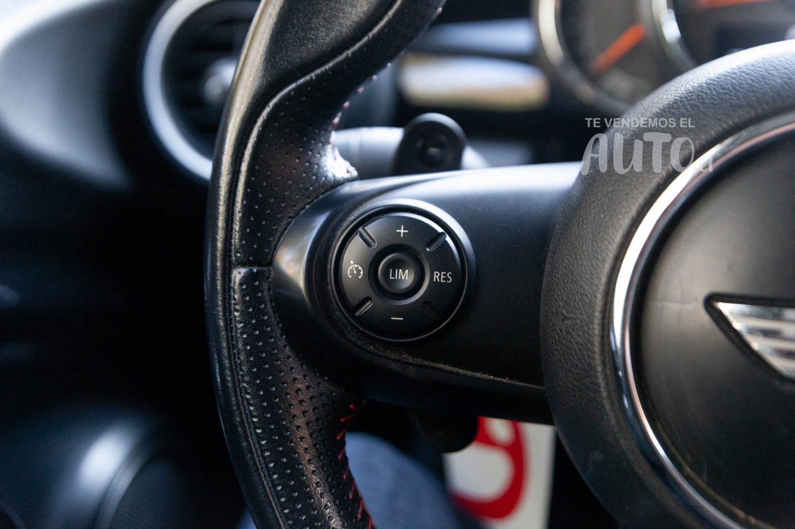 Mini Cooper S 2015 - Imagen 10 de 19