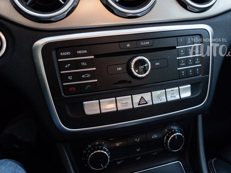 Mercedes-Benz GLA200 2019 - Imagen 13 de 18