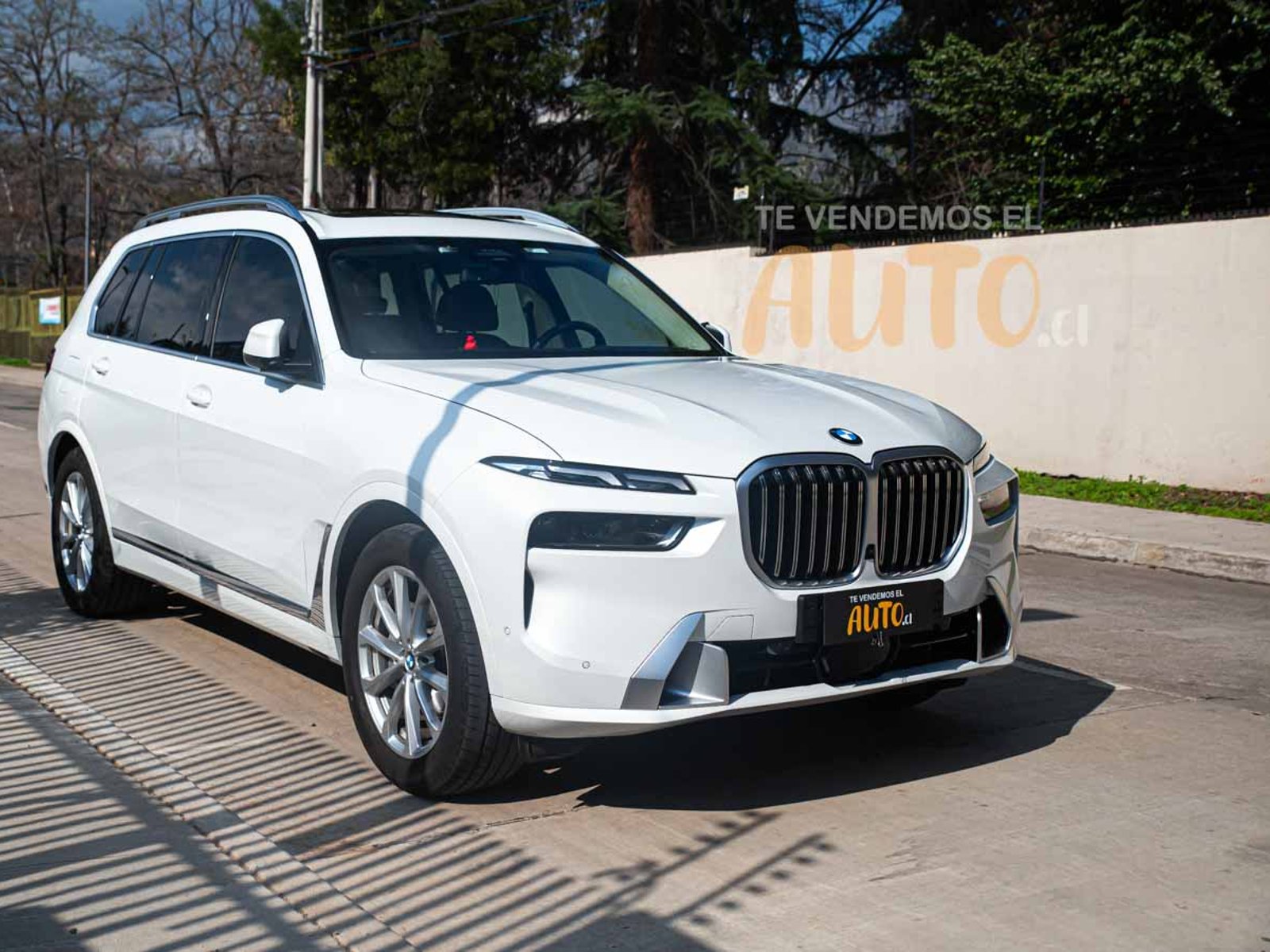 BMW X7 2024 - Foto 3 de 19
