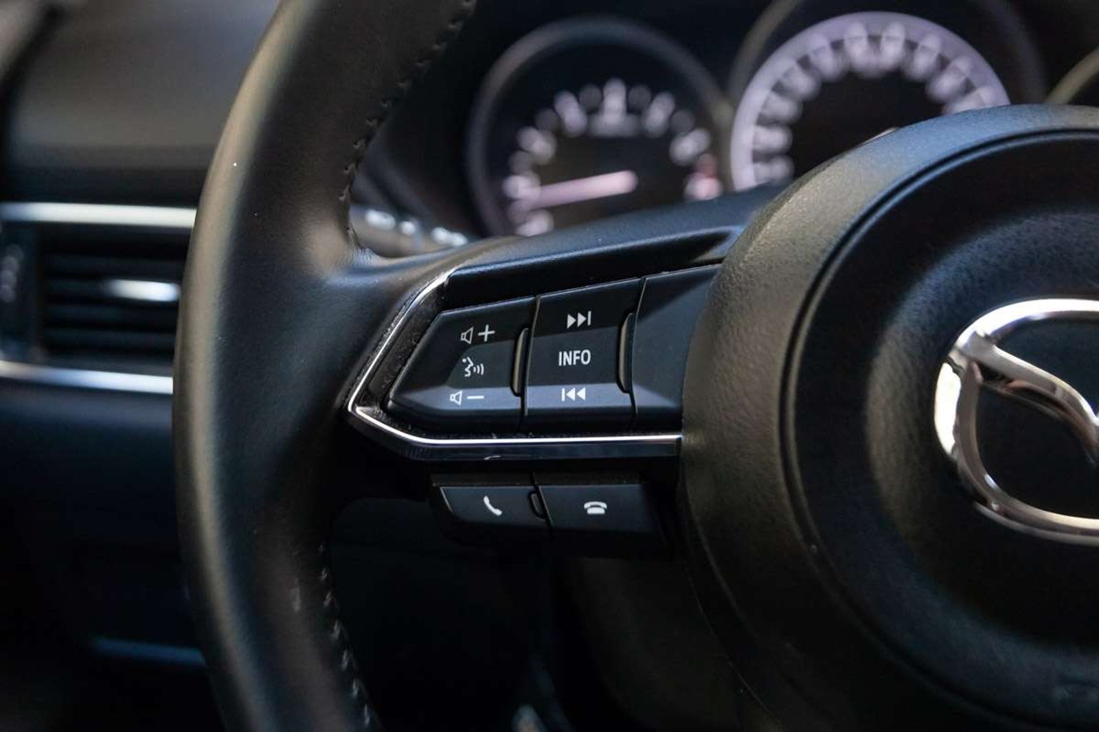MAZDA CX5 2023 - Imagen 9 de 20