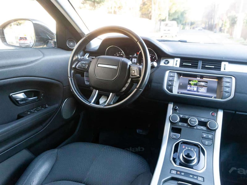 Land Rover Range Rover Evoque 2018 - Imagen 17 de 18