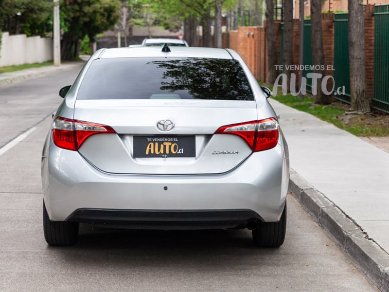 Toyota Corolla 2017 - Imagen 4 de 17