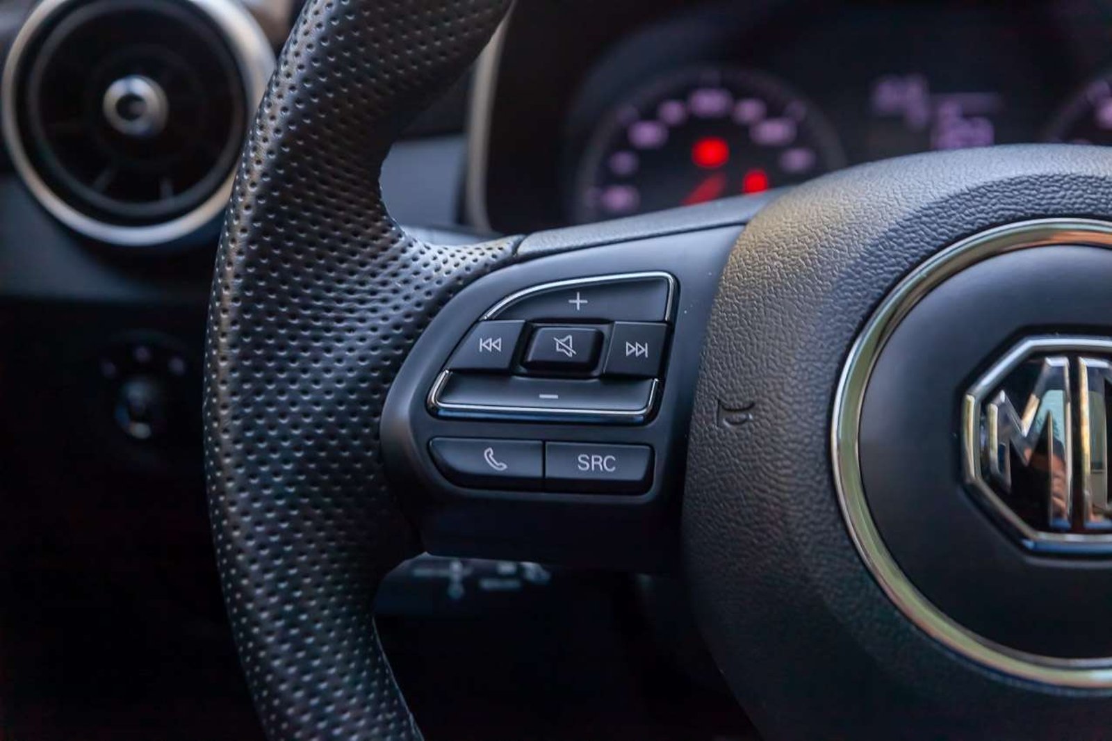 MG ZS 2025 - Imagen 10 de 20