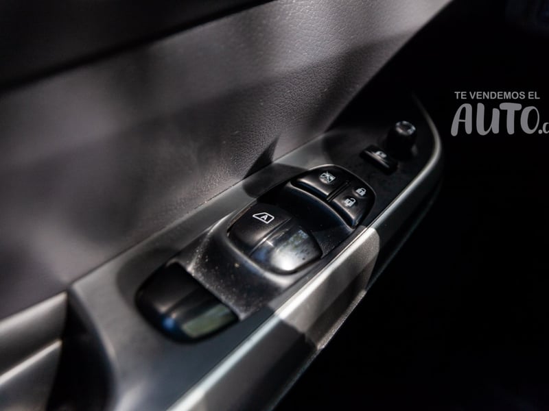 Nissan NP300 2018 - Imagen 17 de 20