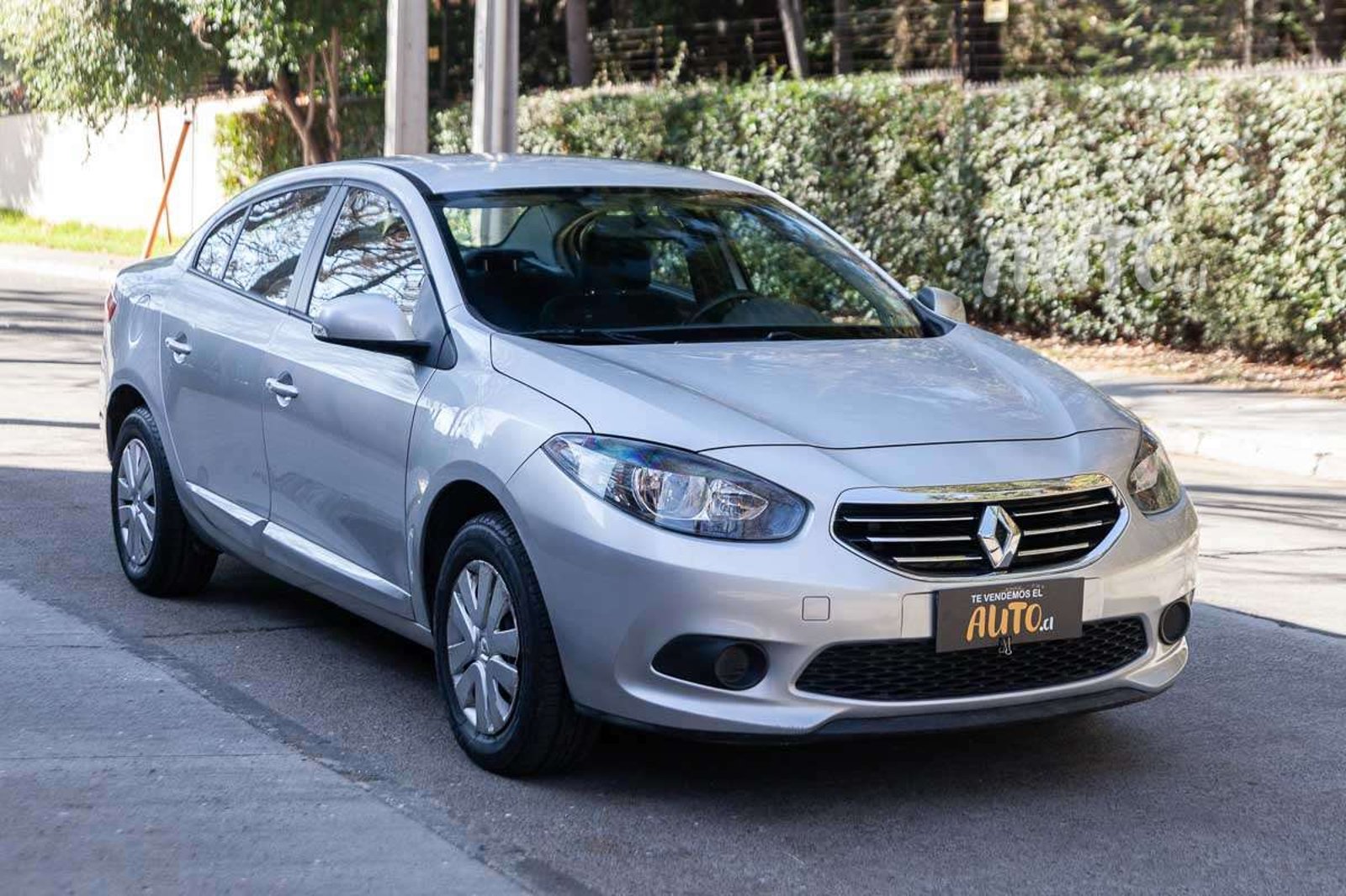 Renault Fluence 2014 - Imagen 6 de 16