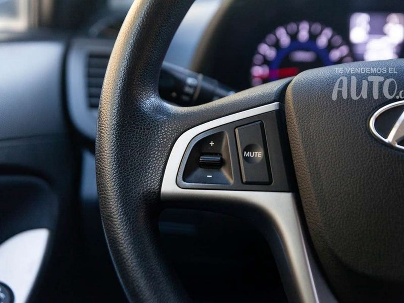 Hyundai Accent 2018 - Imagen 9 de 18