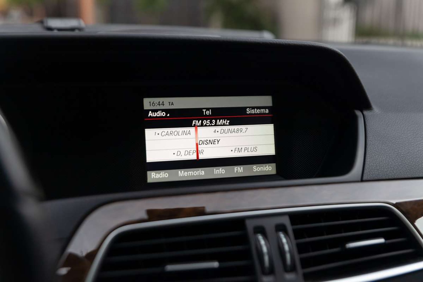 MERCEDES BENZ C200 2013 - Imagen 12 de 20